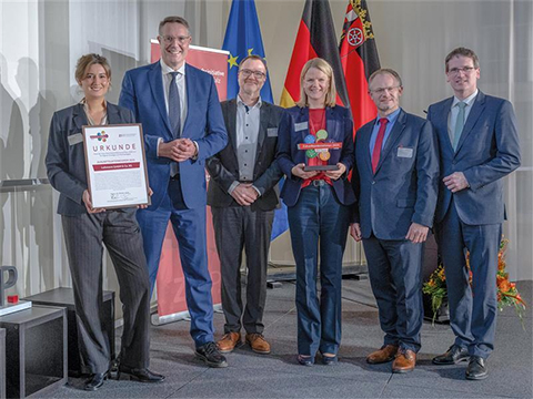 Lohmann Honoured for Sustainable and Digital Innovation