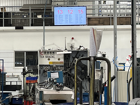 New real-time data production dashboard boosts efficiency in spring production